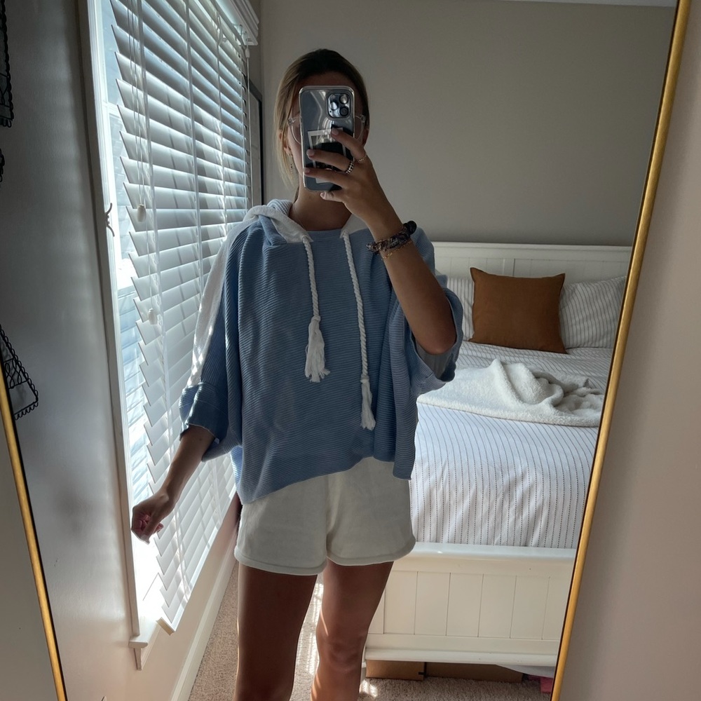 Free people sweatshirt